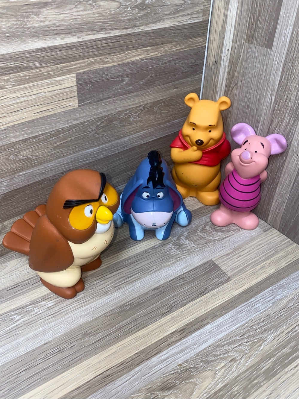 Classic Winnie the Pooh & Friends Soft Vinyl Toy Set - Yellow, Pink, Blue, Brown